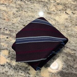 EUC 📈 Ermenegildo Zegna Burgundy and Steel Blue Contemporary Striped Silk Tie